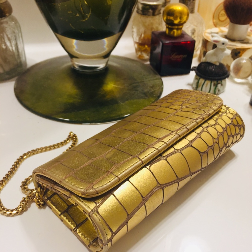 Carlos Falchi Crocodile Fatto a Mano Gold Clutch - Picture 8 of 8